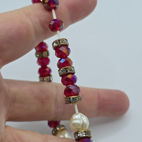 Red White Gold Tone Bead Bracelet Heart Charm Stretchy Elastic Fashion Jewelry - Picture 7 of 9